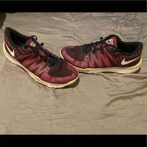 Used Florida State Nike shoes size 13